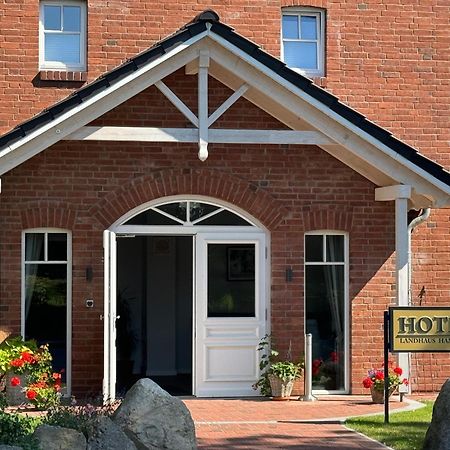 Landhaus Hamester - Hotel & Restaurant Basthorst  ภายนอก รูปภาพ